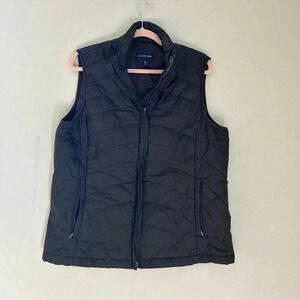 Lands’ End Puffer Vest Size Medium